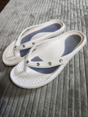 Tony Little Cheeks white rhinestone health sandals flip flops size 6 eur 36